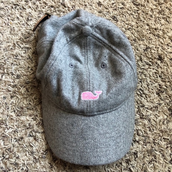 Vineyard Vines Accessories - Rare Vineyard Vines Wool Leather Baseball Cap